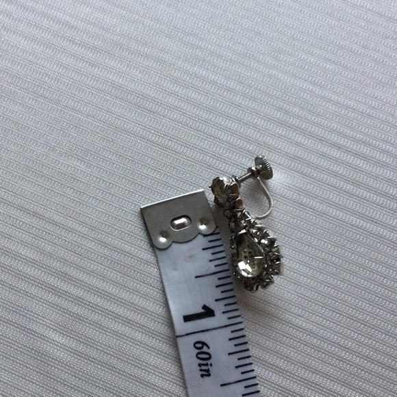 Vintage 1940s Rhinestone Necklace and Earrings - Picture 6 of 12